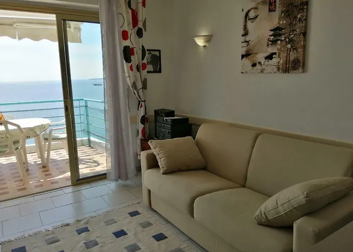 Guillaumont Appartement Juan-les-Pins